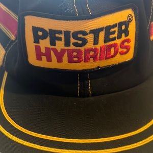 PFISTER HYBRIDS black yellow red hat trucker style